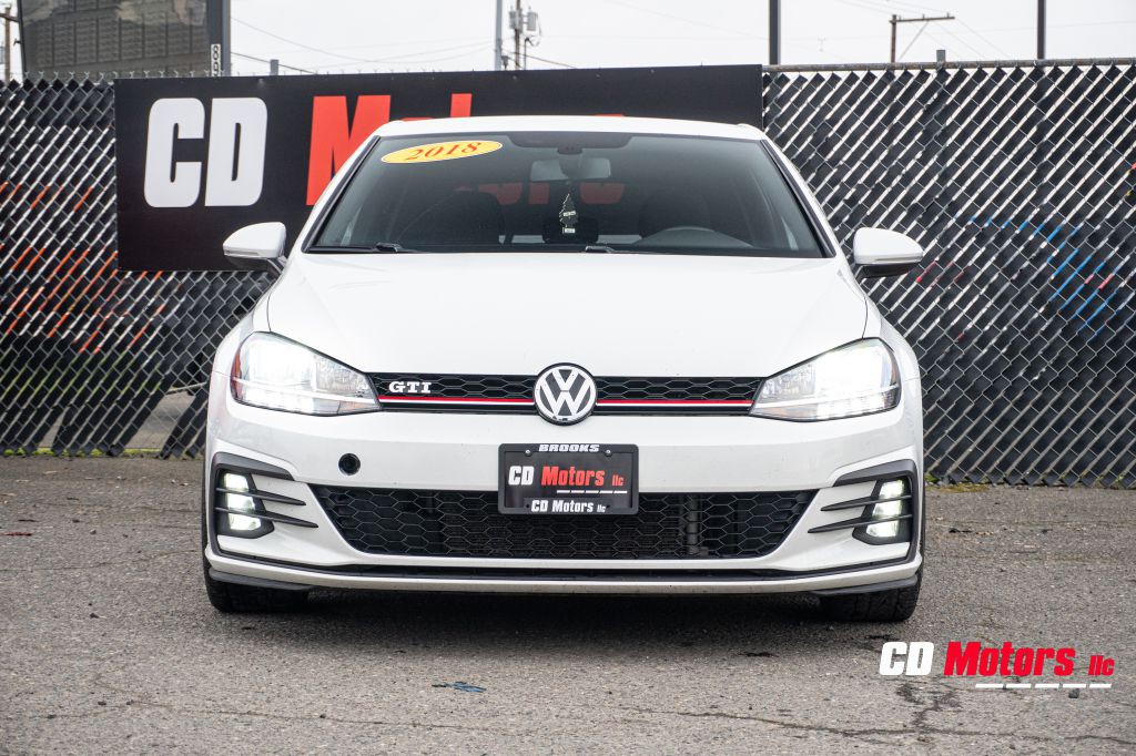 2018 Volkswagen GTI Image 3