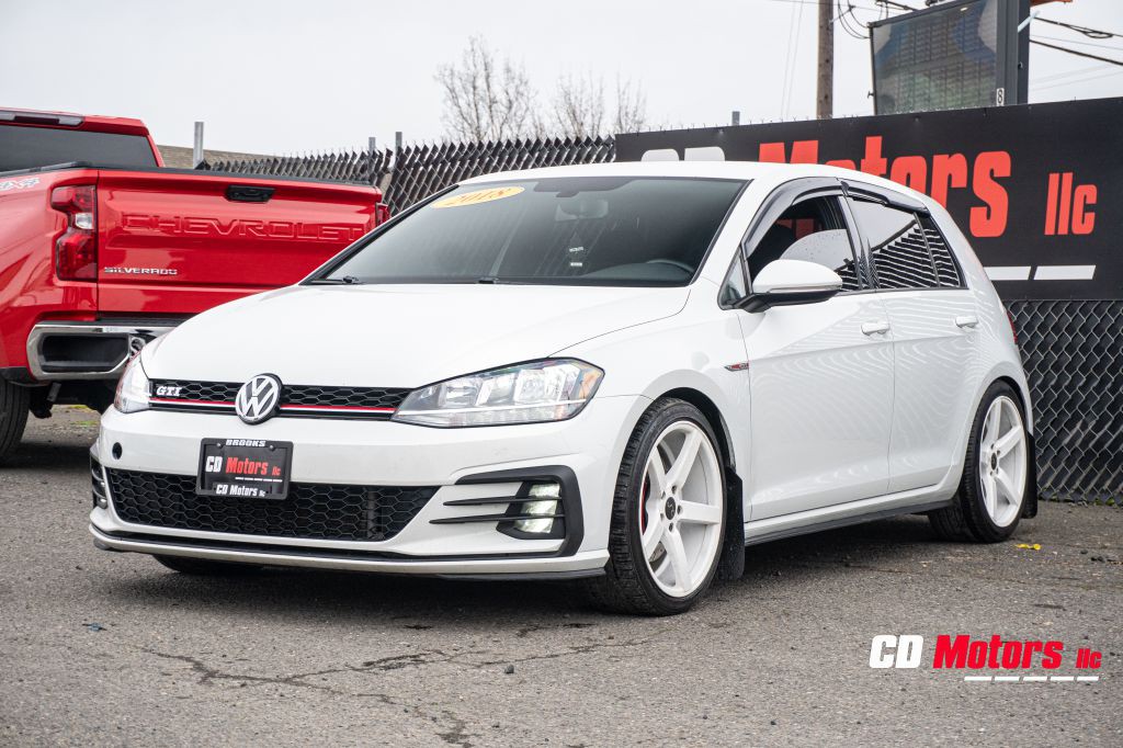 2018 Volkswagen GTI Image 4