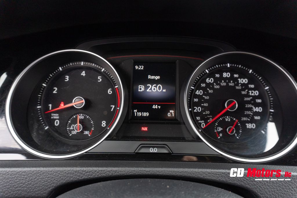 2018 Volkswagen GTI Image 23