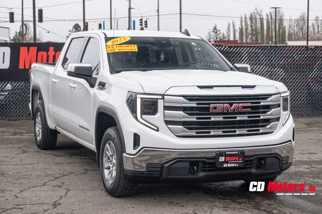 2023 GMC Sierra Image 1