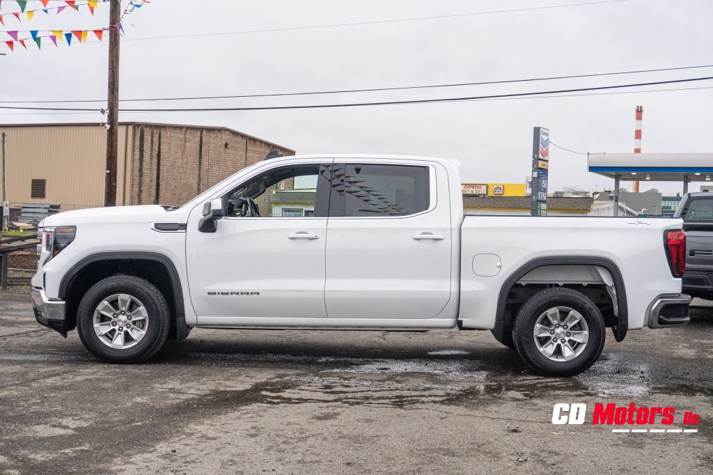 2023 GMC Sierra Image 6