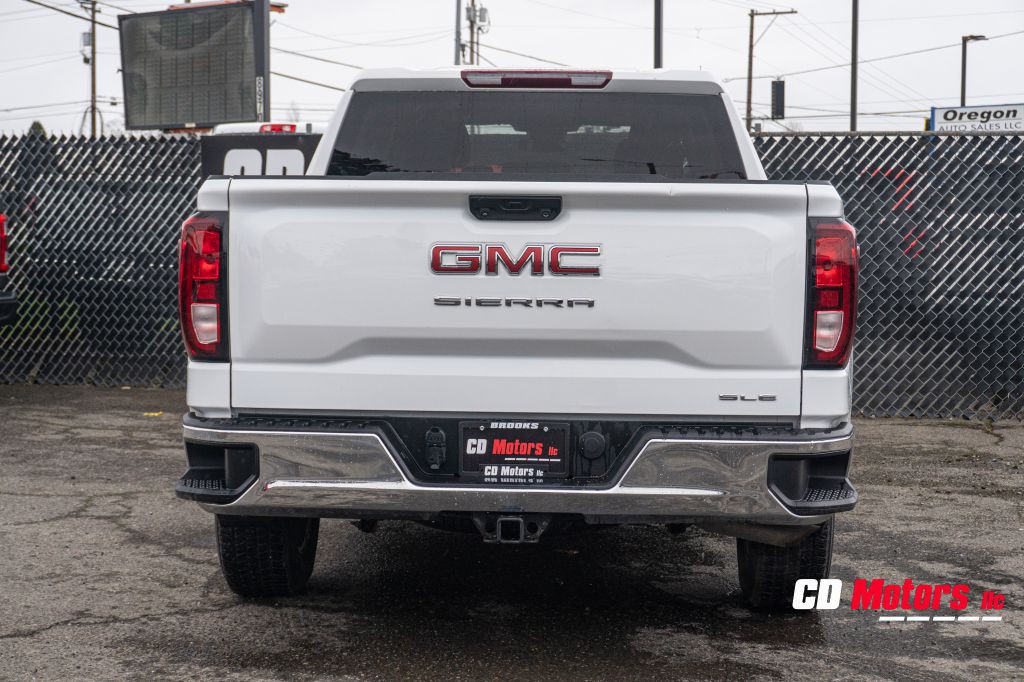 2023 GMC Sierra Image 8