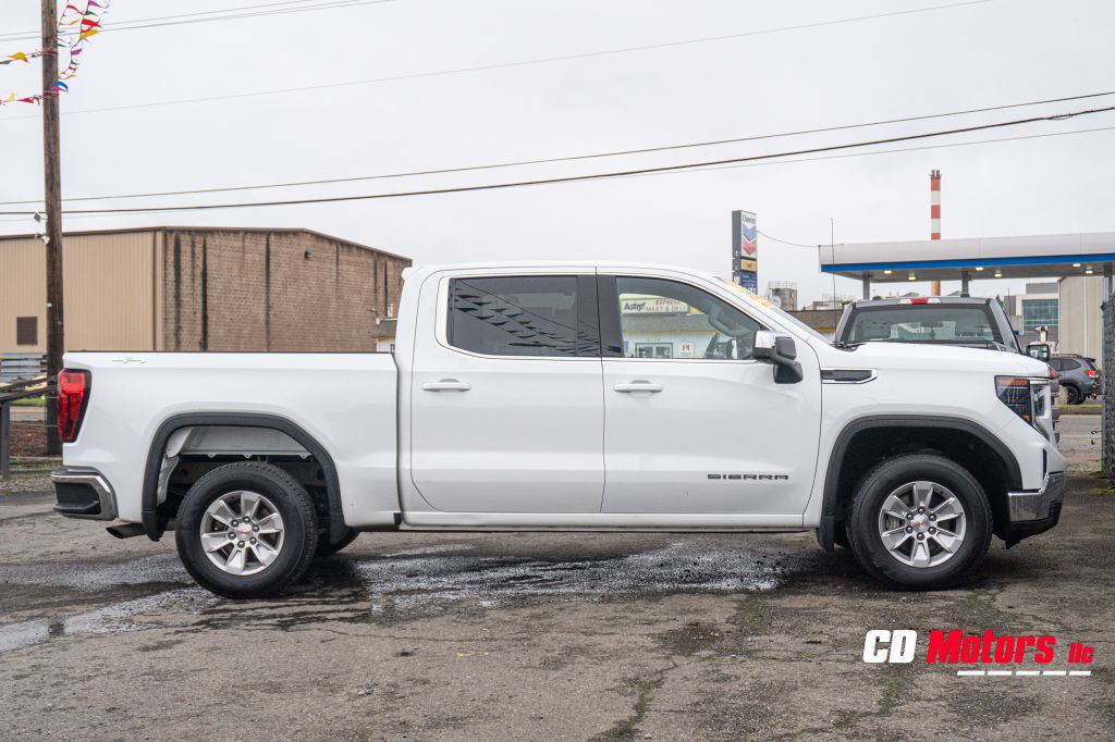 2023 GMC Sierra Image 10