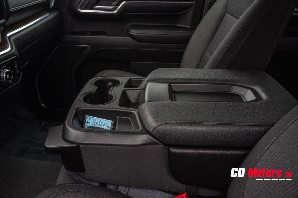 2023 GMC Sierra Image 18