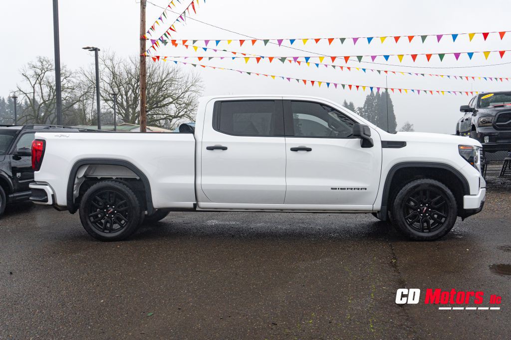2024 GMC Sierra Image 7