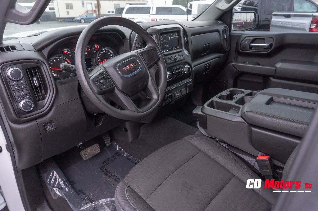 2024 GMC Sierra Image 14