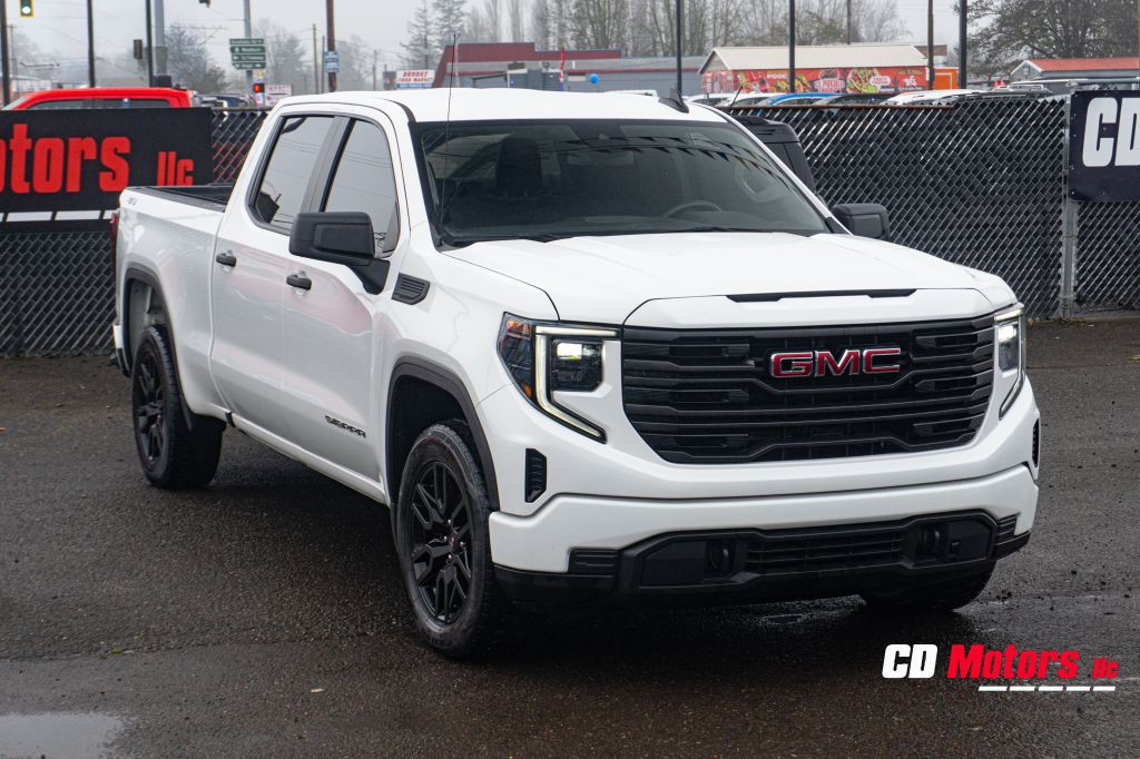 2024 GMC Sierra Image 1