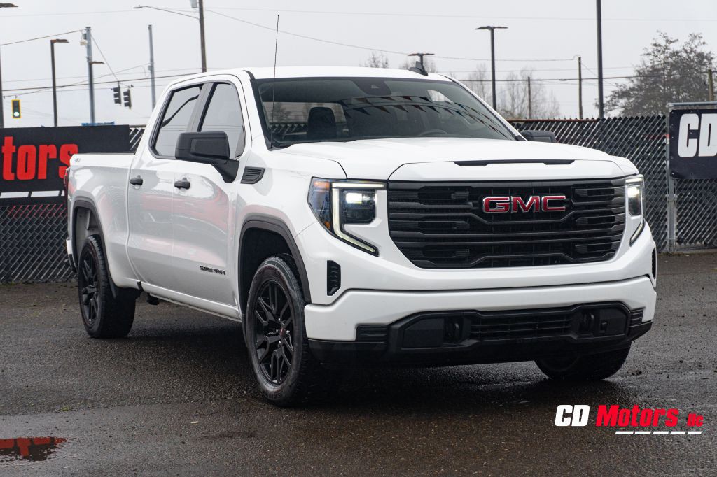 2024 GMC Sierra Image 2