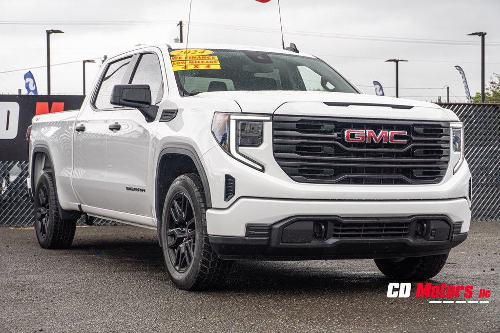 2024 GMC Sierra Image 2