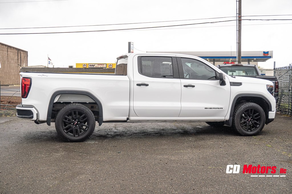 2024 GMC Sierra Image 30