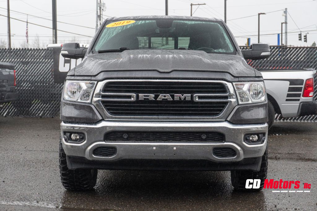 2019 RAM 1500 Image 3