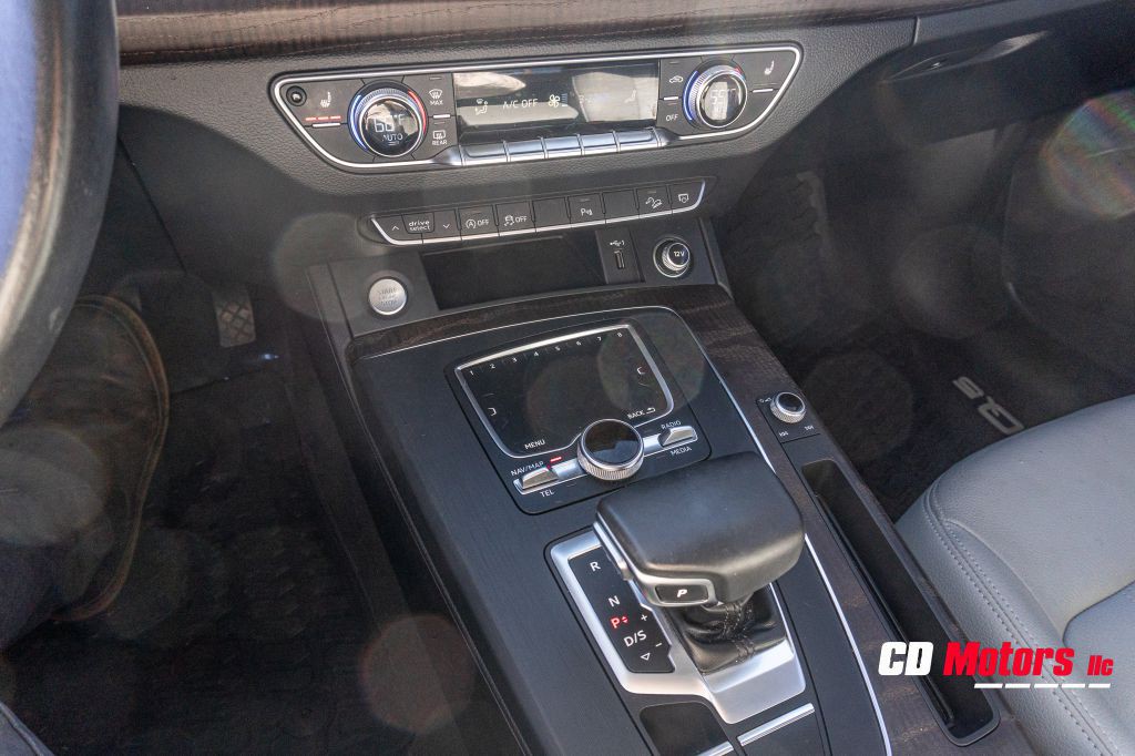 2018 Audi Q5 Image 21