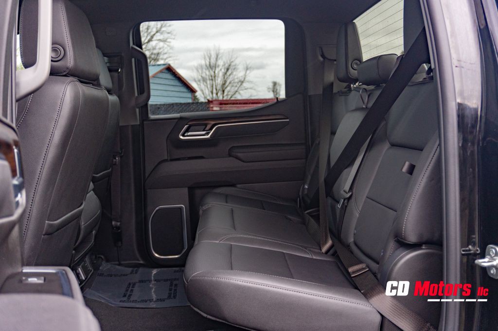 2025 GMC Sierra Image 21