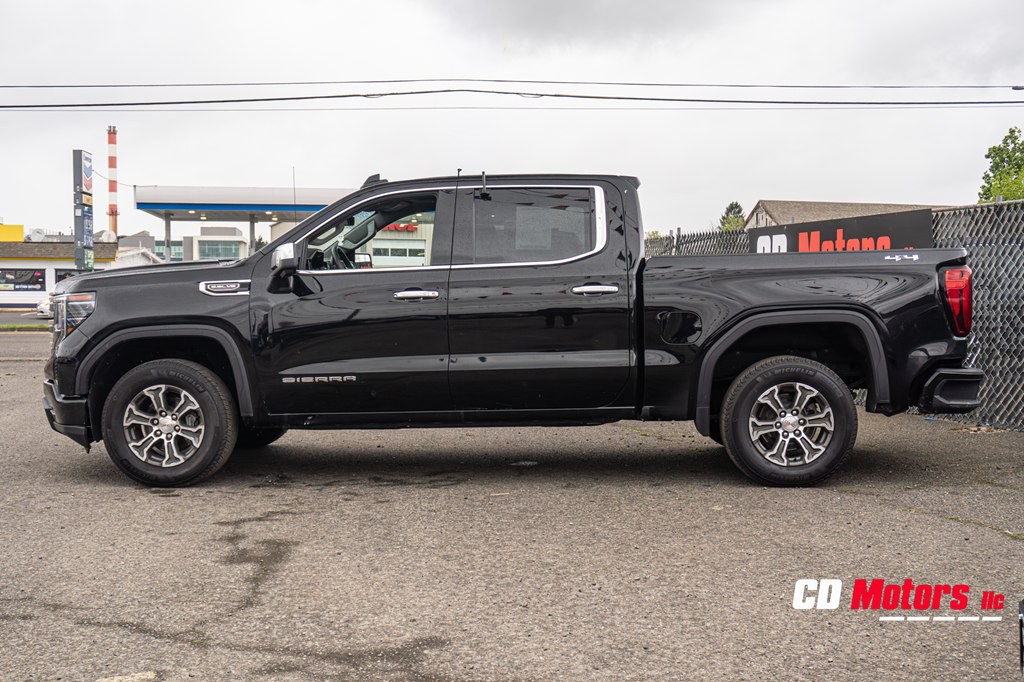 2025 GMC Sierra Image 30