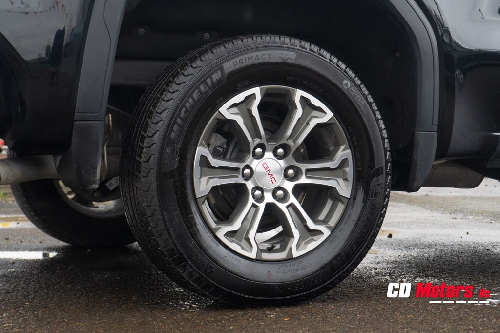 2025 GMC Sierra Image 35