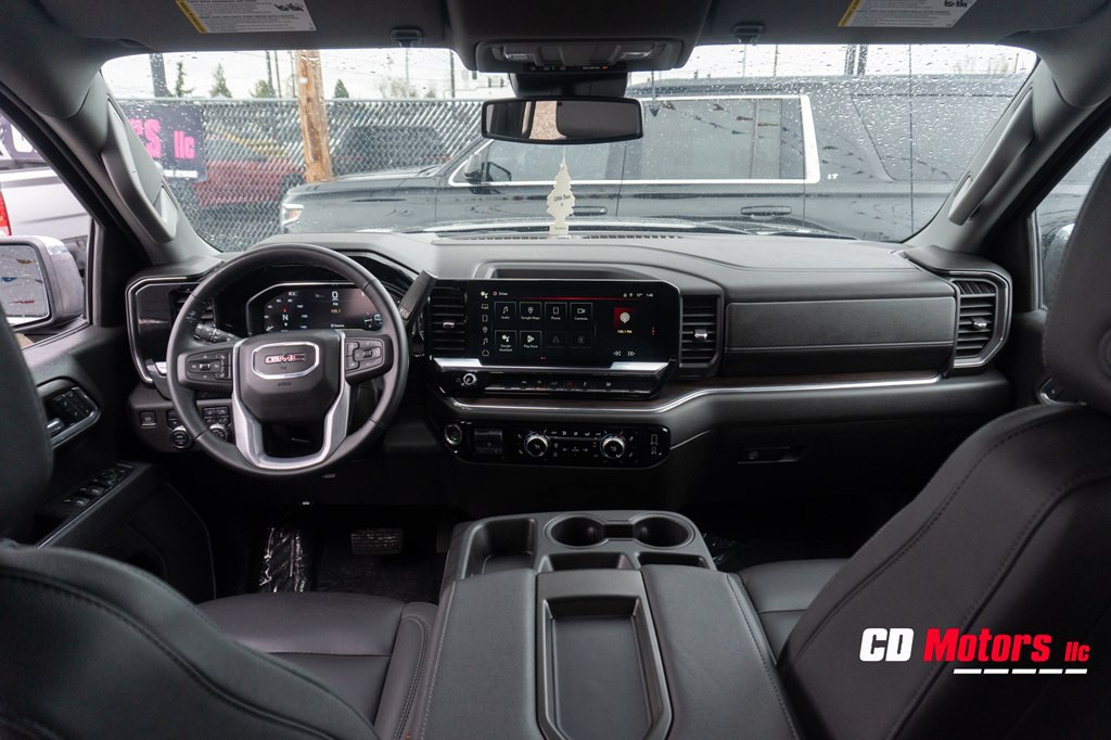 2025 GMC Sierra Image 46