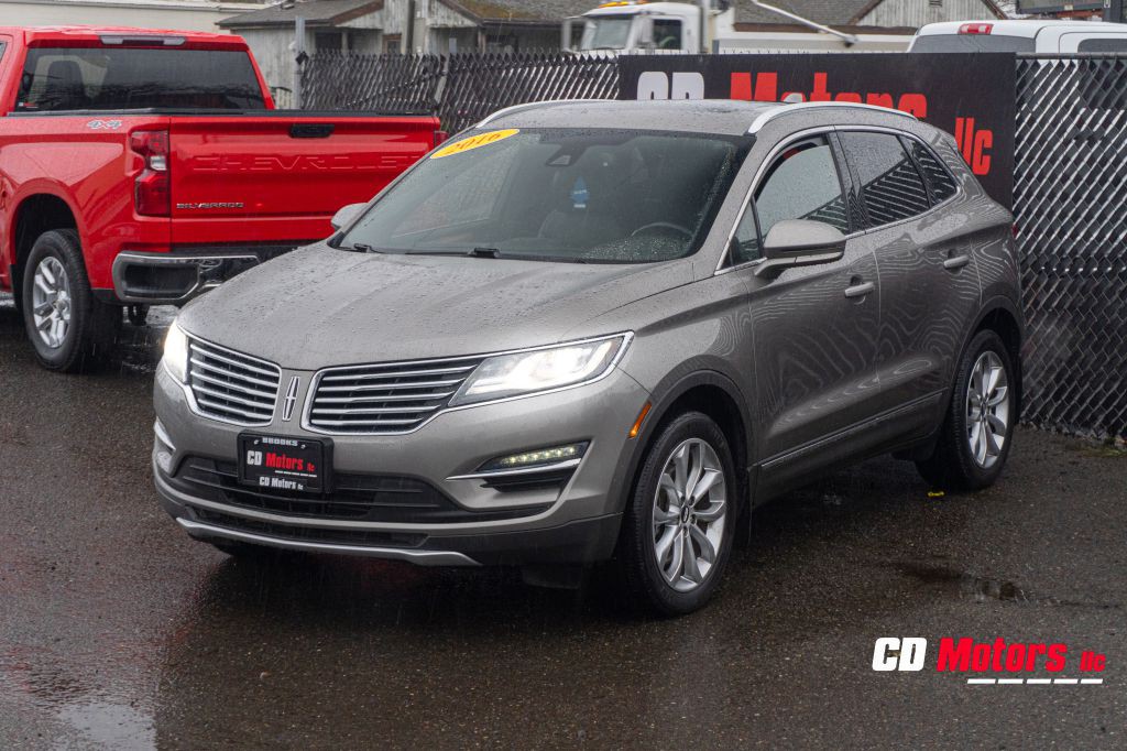 2016 Lincoln MKC Image 4