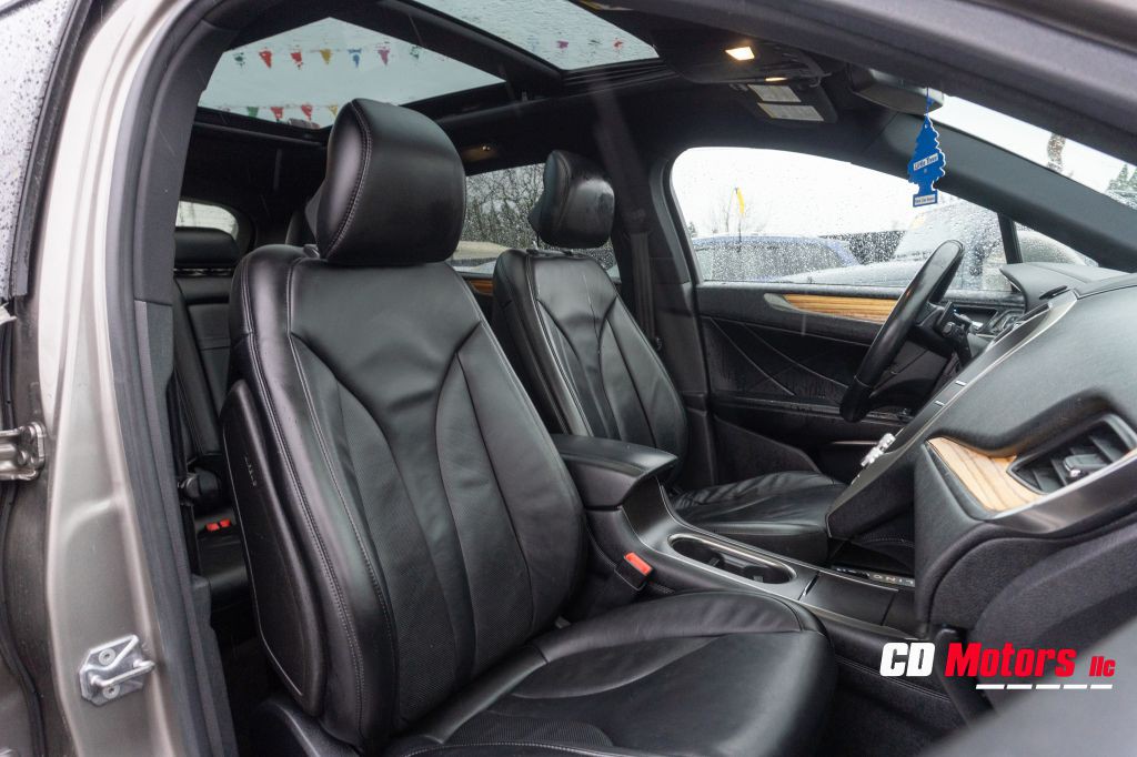 2016 Lincoln MKC Image 16