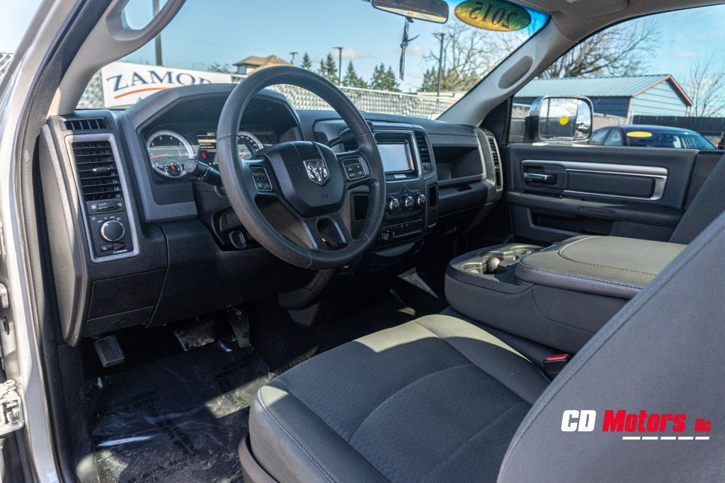 2015 RAM 1500 Image 11