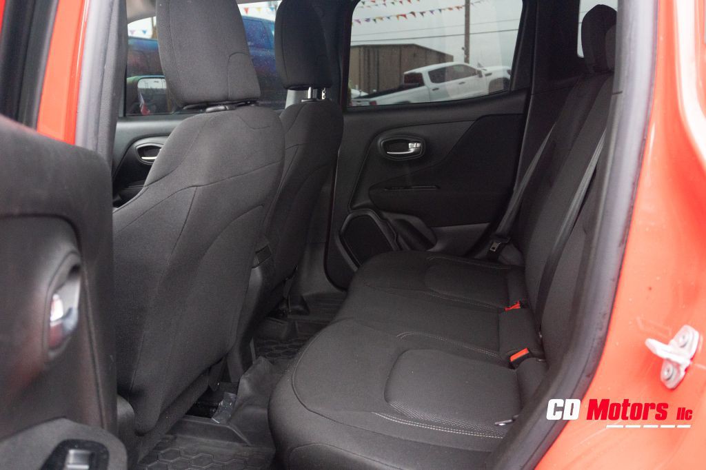 2020 Jeep Renegade Image 16