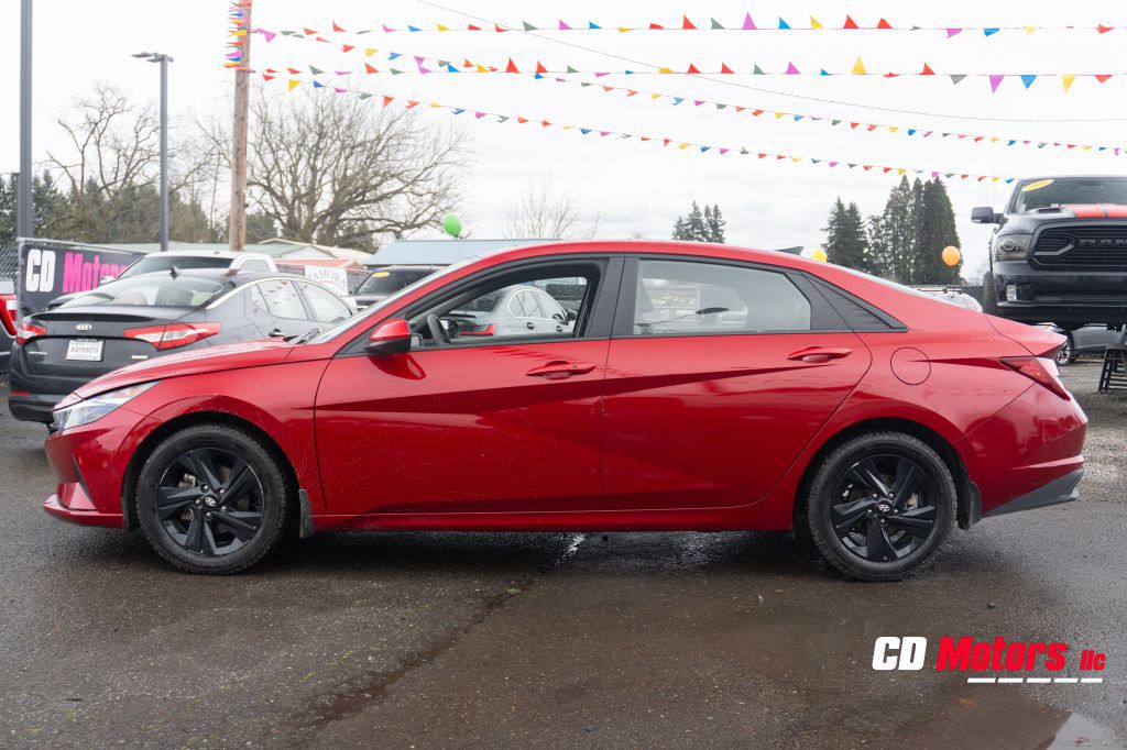 2023 Hyundai Elantra Image 6