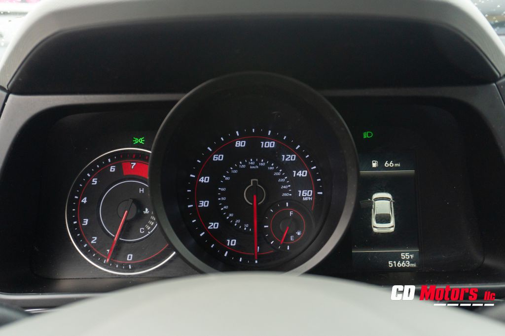 2023 Hyundai Elantra Image 14