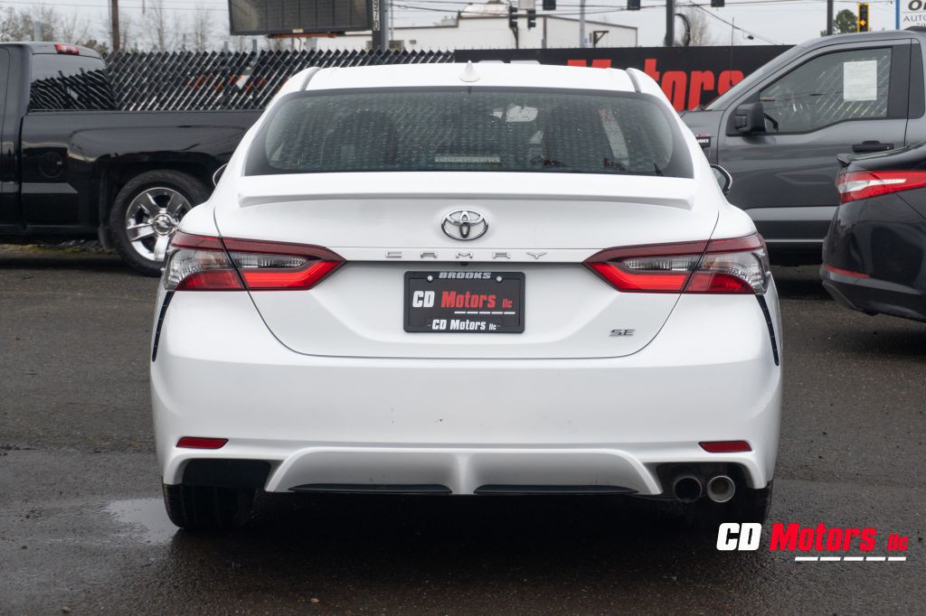 2024 Toyota Camry Image 8