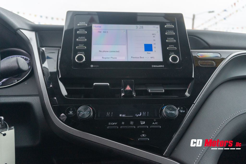 2024 Toyota Camry Image 15