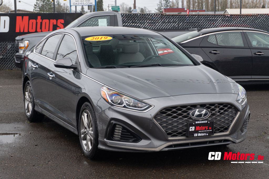 2019 Hyundai Sonata Image 1