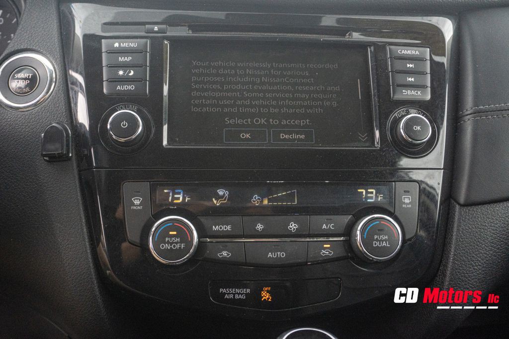 2019 Nissan Rogue Image 15