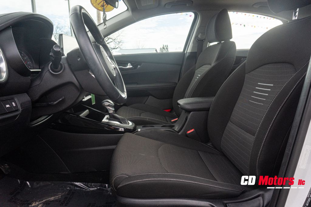 2019 Kia Forte Image 12