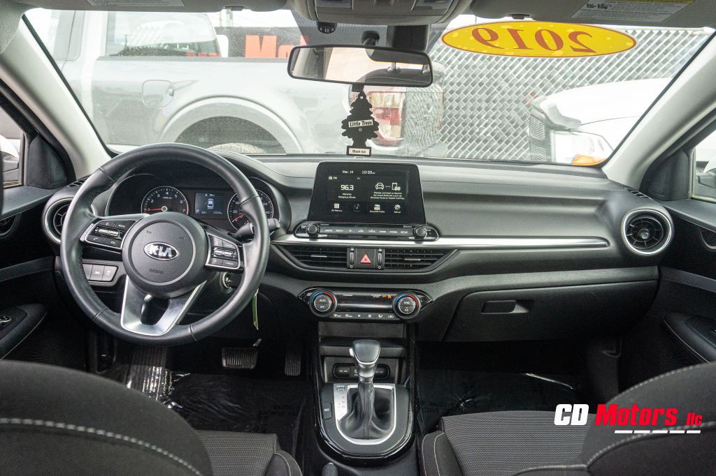 2019 Kia Forte Image 21