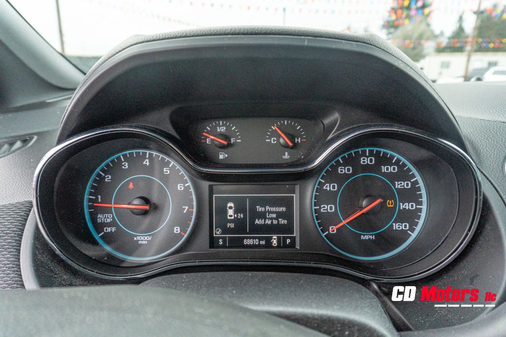 2017 Chevrolet Cruze Image 12