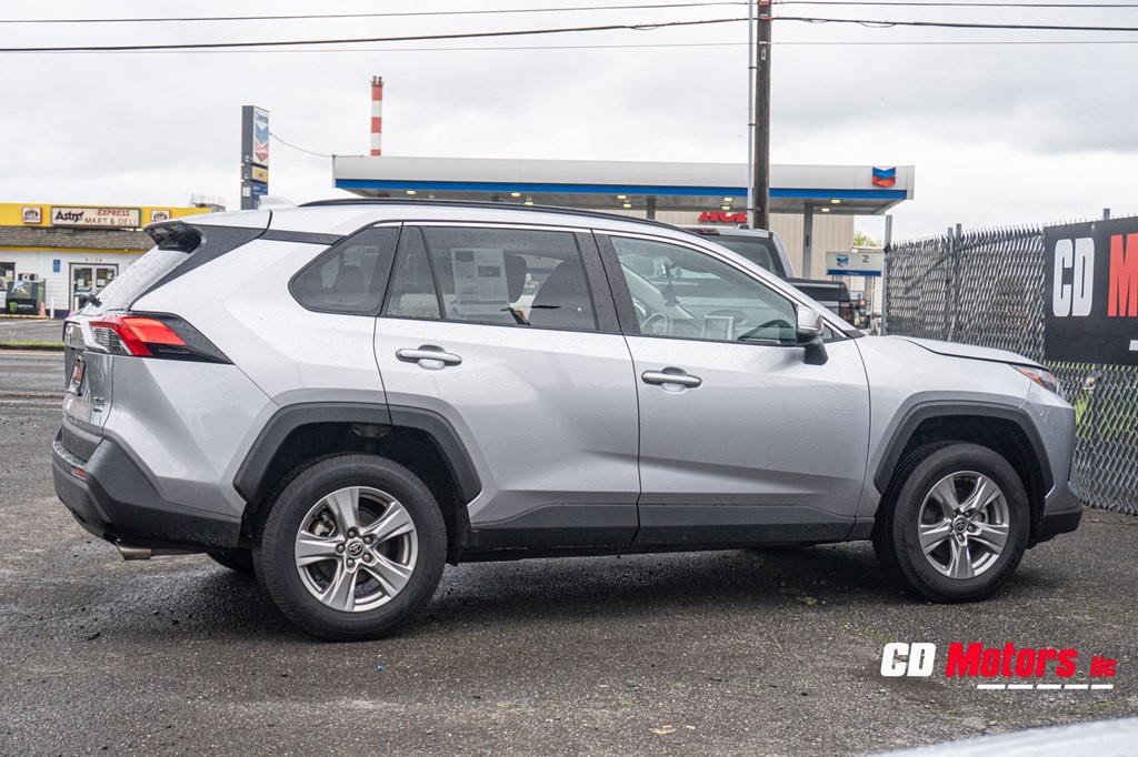 2023 Toyota Rav4 Image 10