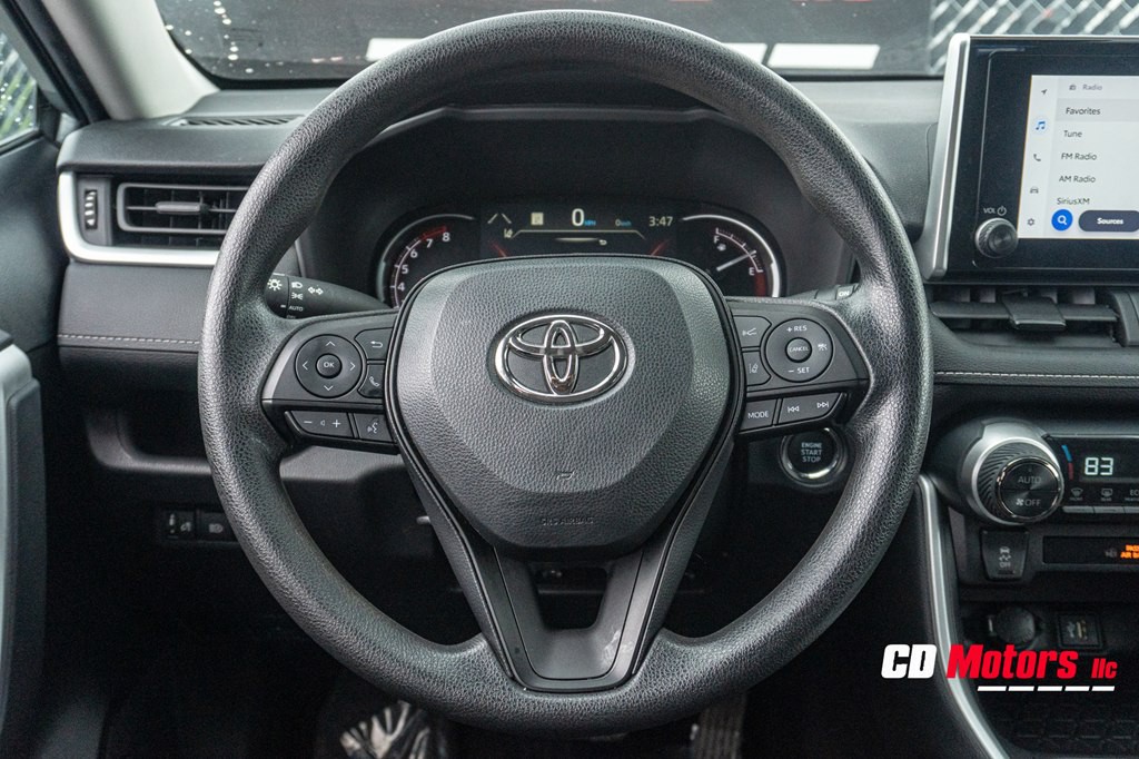 2023 Toyota Rav4 Image 18