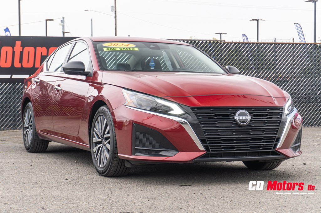 2024 Nissan Altima Image 2