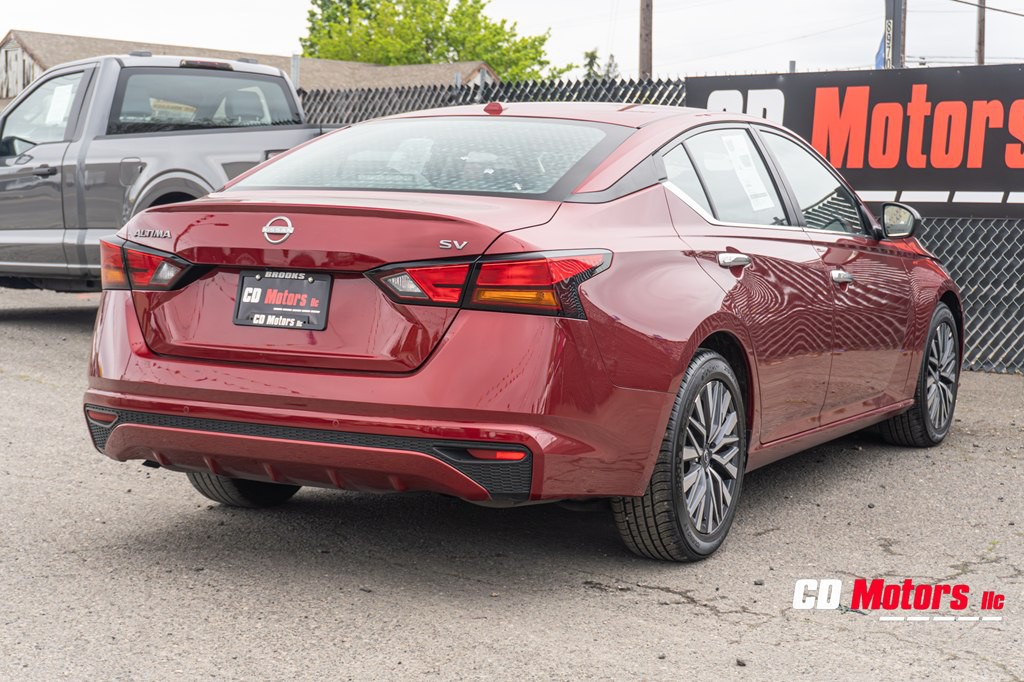 2024 Nissan Altima Image 9