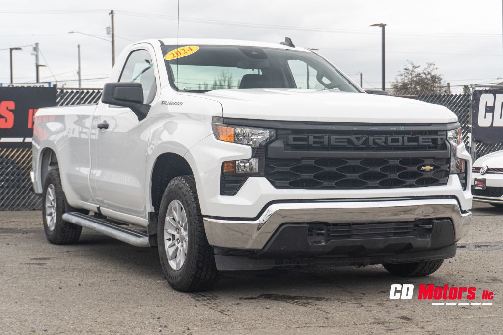 2024 Chevrolet Silverado 1500 Image 2