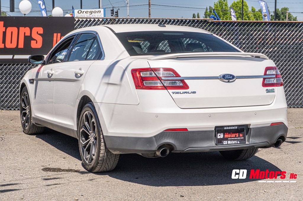 2014 Ford Taurus Image 7