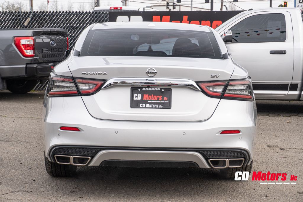 2022 Nissan Maxima Image 8