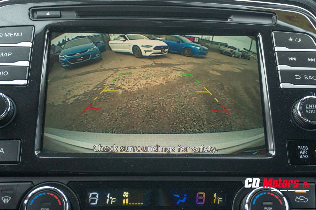 2022 Nissan Maxima Image 15