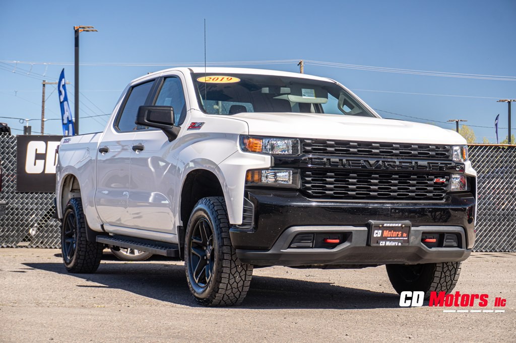 2019 Chevrolet Silverado 1500 Image 2