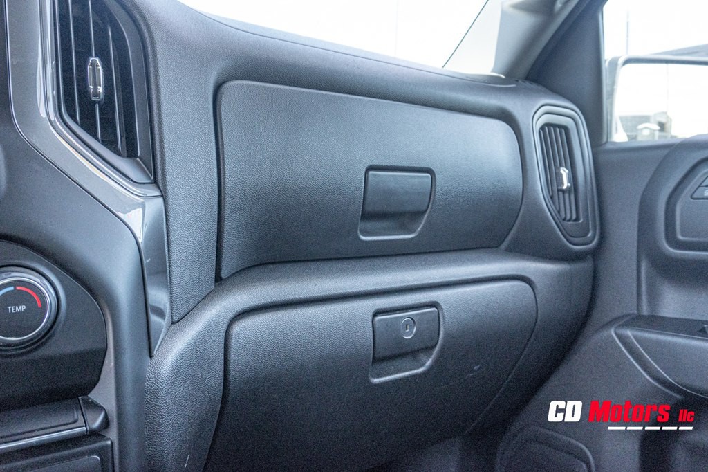 2019 Chevrolet Silverado 1500 Image 17