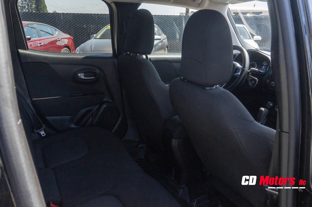 2019 Jeep Renegade Image 14