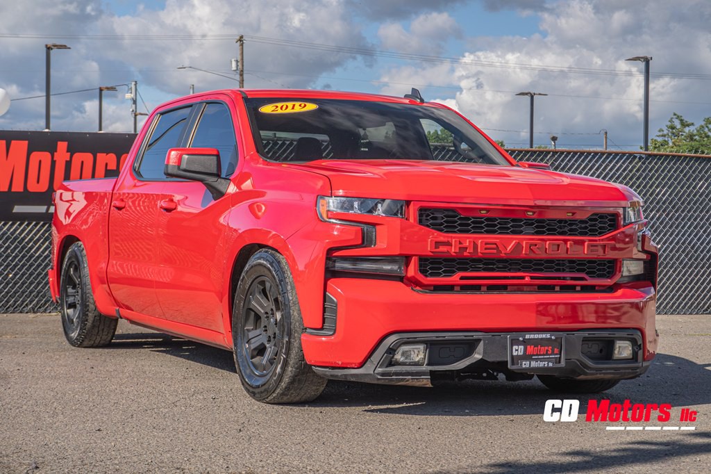 2019 Chevrolet Silverado 1500 Image 2