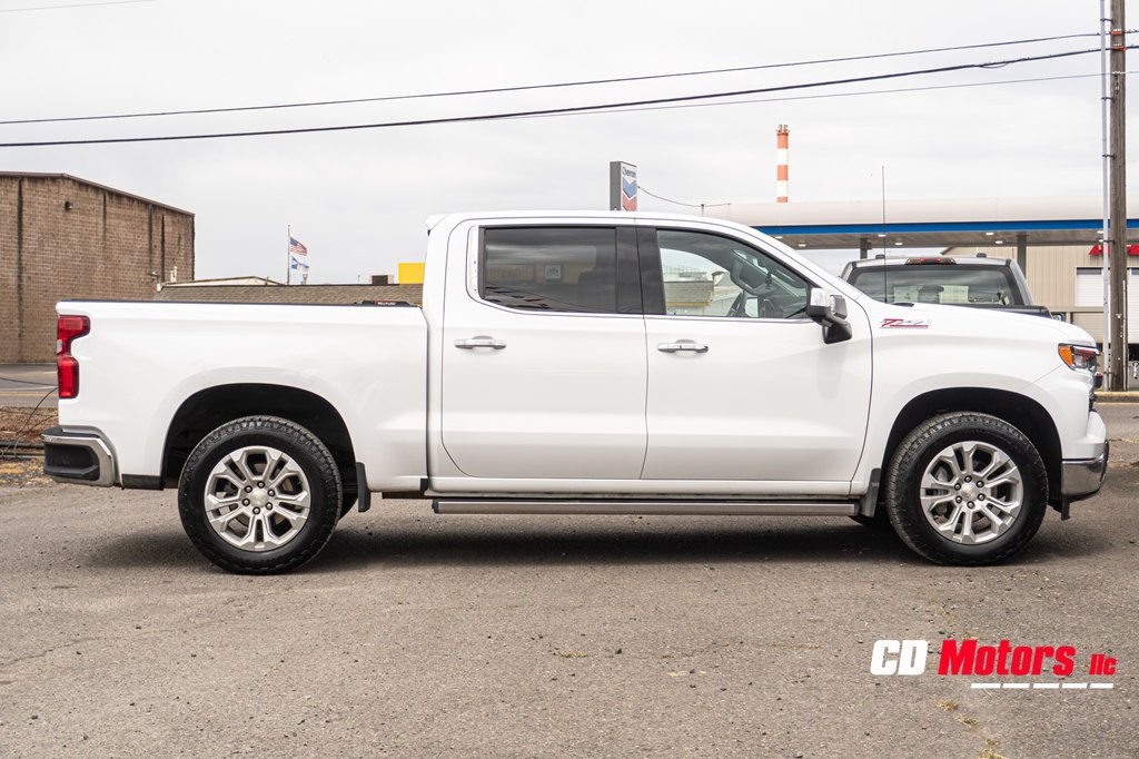 2022 Chevrolet Silverado 1500 Image 12