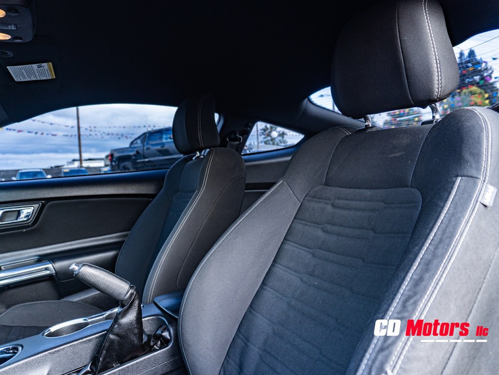 2016 Ford Mustang Image 14