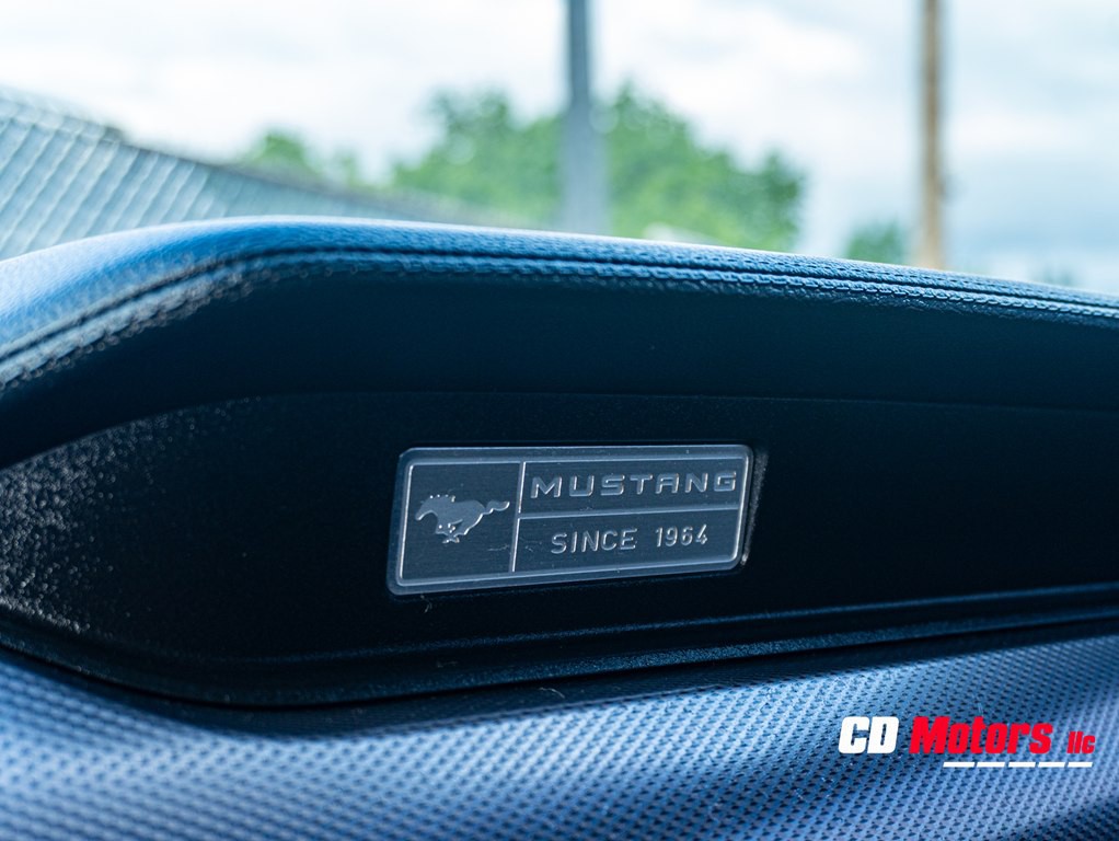 2016 Ford Mustang Image 19