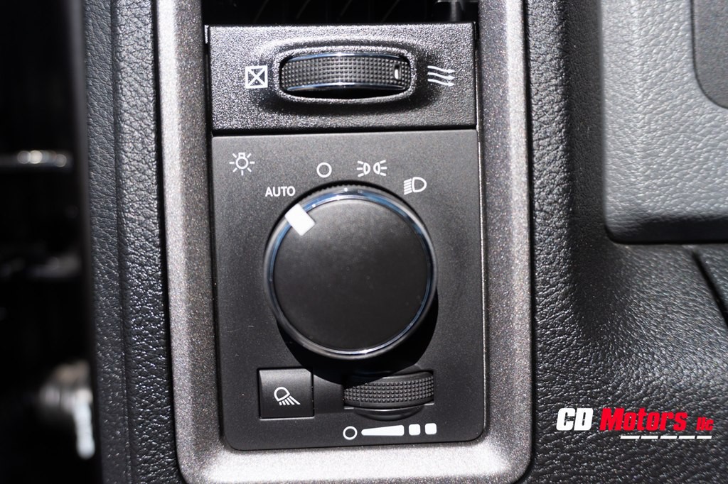 2016 RAM 1500 Image 10