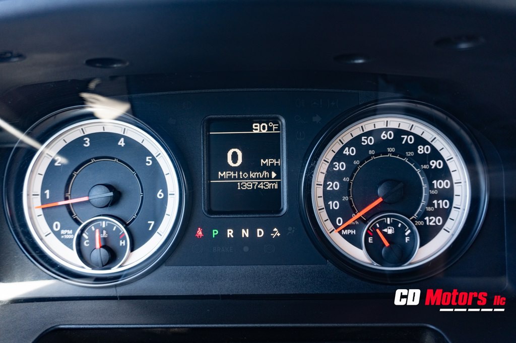 2016 RAM 1500 Image 12